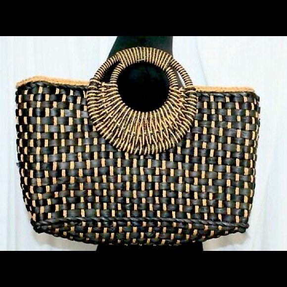 Zara wooven basket purse - Picture 1 of 3